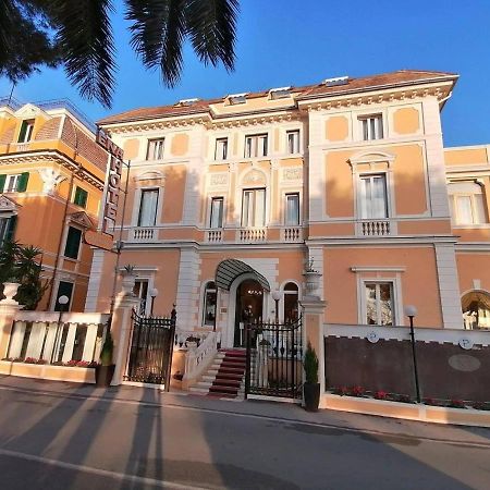 Ena Hotel Arenzano Exteriör bild