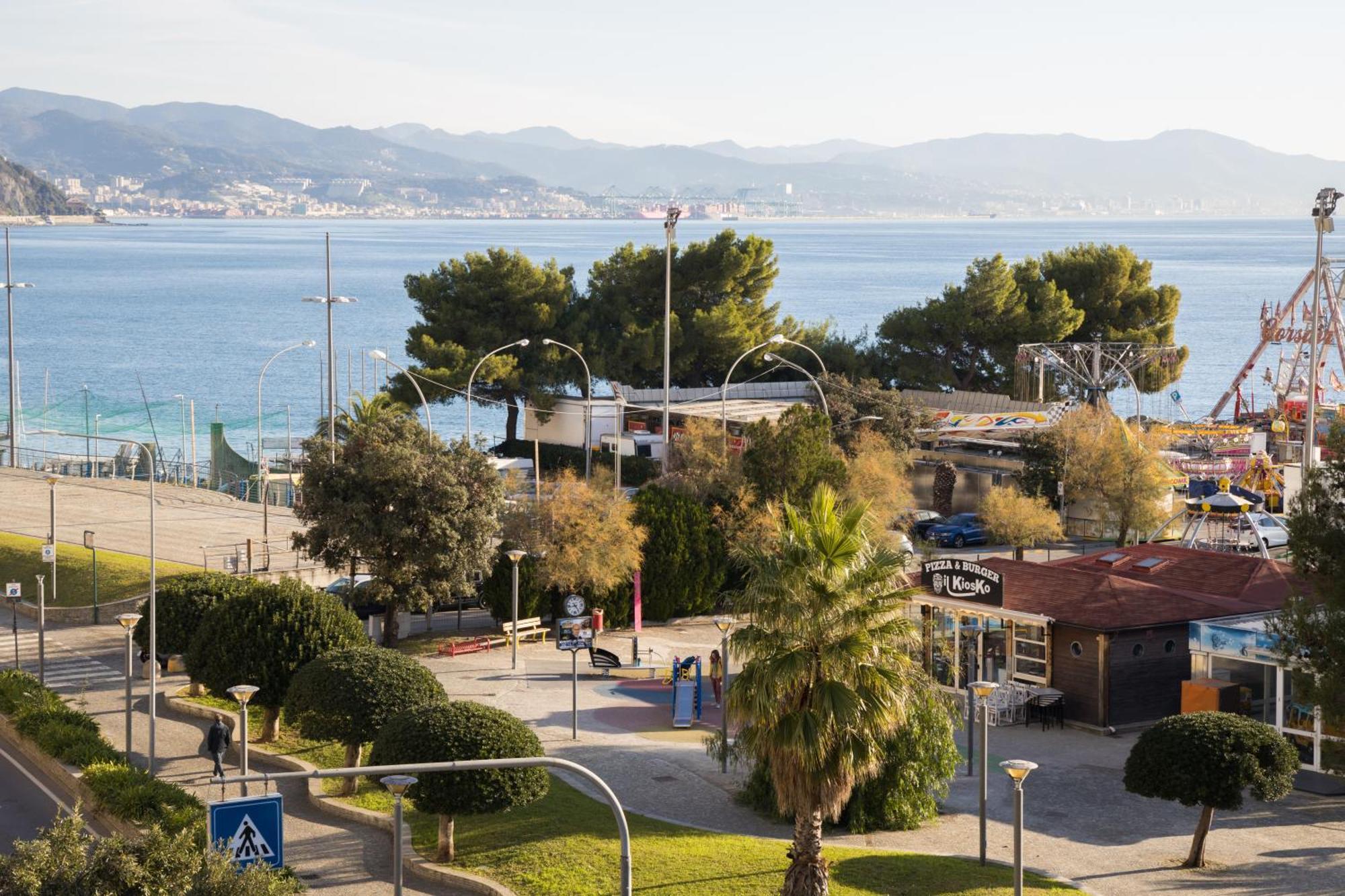 Ena Hotel Arenzano Exteriör bild